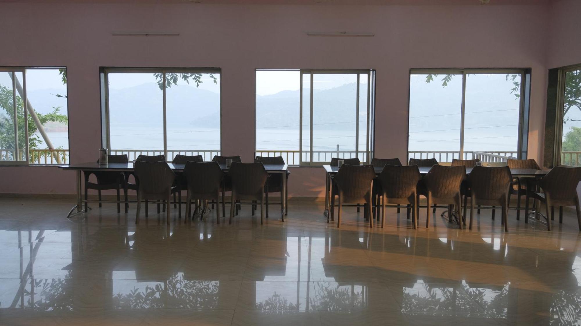 לוואסה Swiss Lake Resort מראה חיצוני תמונה