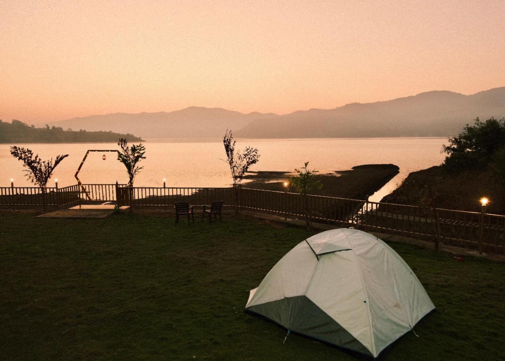 לוואסה Swiss Lake Resort מראה חיצוני תמונה